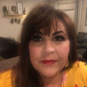 Meet your Posher, Sheri